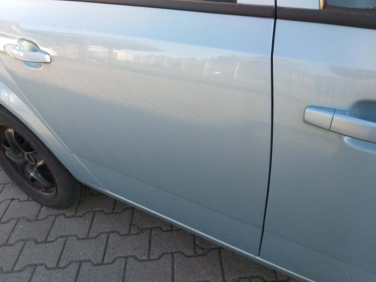 Opel Astra H original Tür hinten rechts Eisbergblau Z21Y Kombi Rohbau Bj.2009
